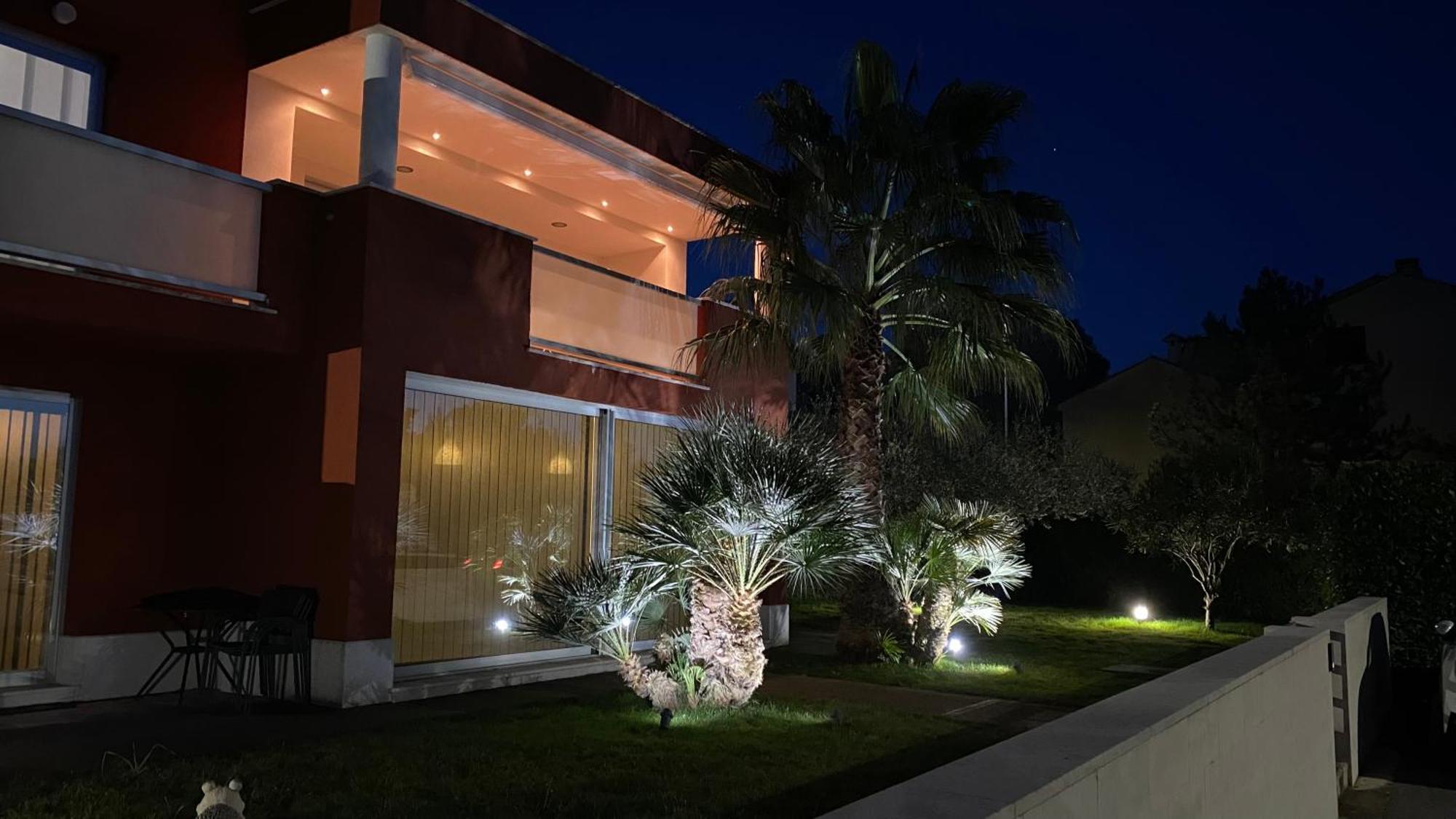 Ivni Apartmani Novigrad Istria Exteriör bild