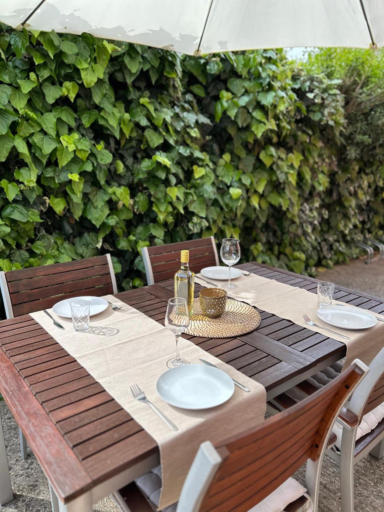 Ivni Apartmani Novigrad Istria Exteriör bild