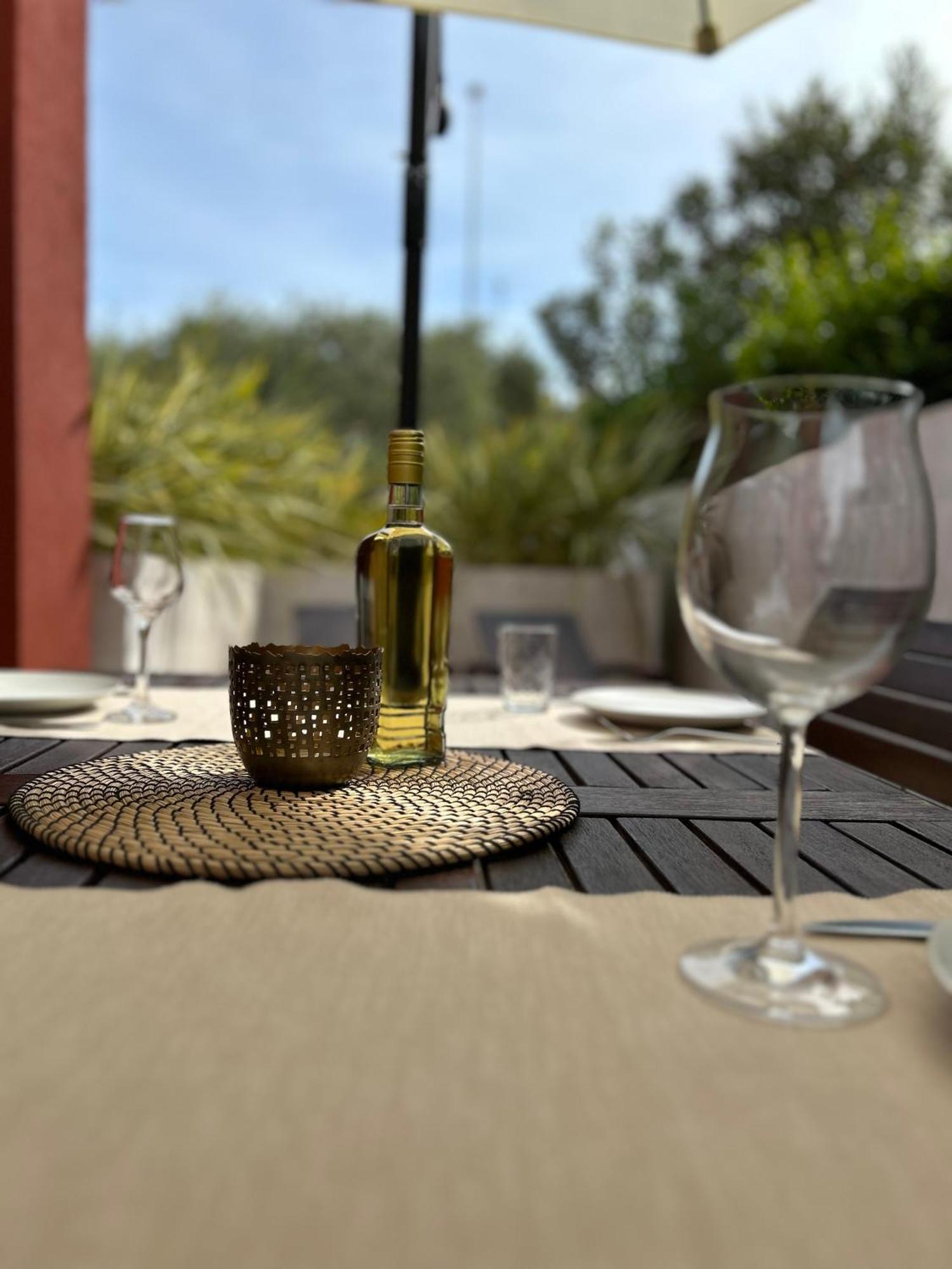 Ivni Apartmani Novigrad Istria Exteriör bild