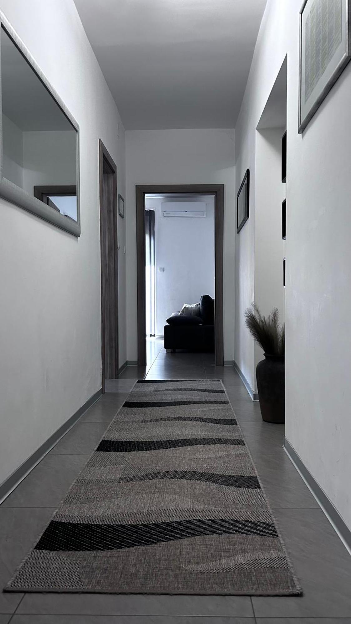 Ivni Apartmani Novigrad Istria Exteriör bild